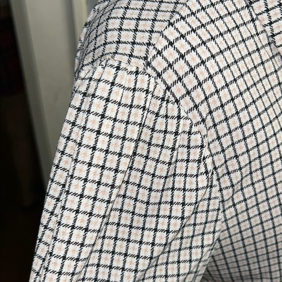 Adrianna Papell Black and White Grid Blouse - Picture 3 of 6